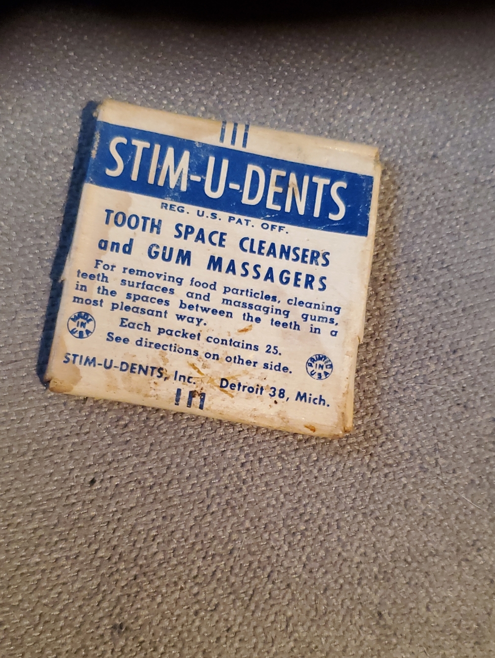 Blue Tooth Space Cleansers and Gum Massagers Vintage 1950-1960